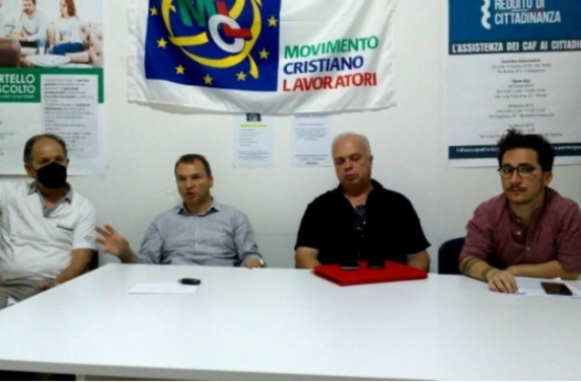 "Laboratorio civico del Giovedì" a Caltagirone. Toti Petriglieri spiega l’Assegno Unico Universale e i Servizi M.C.L. nel Calatino (VIDEO)